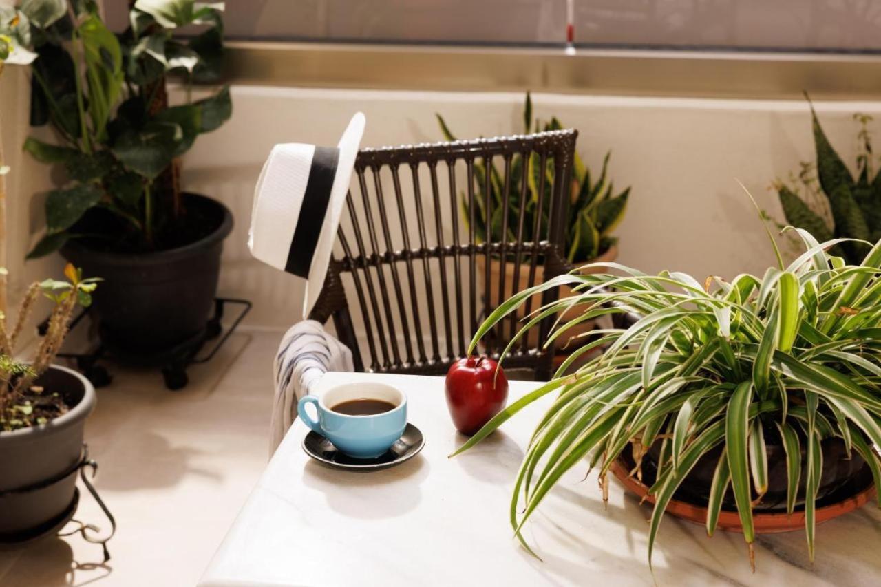 Jolly Suites Iraklion Buitenkant foto
