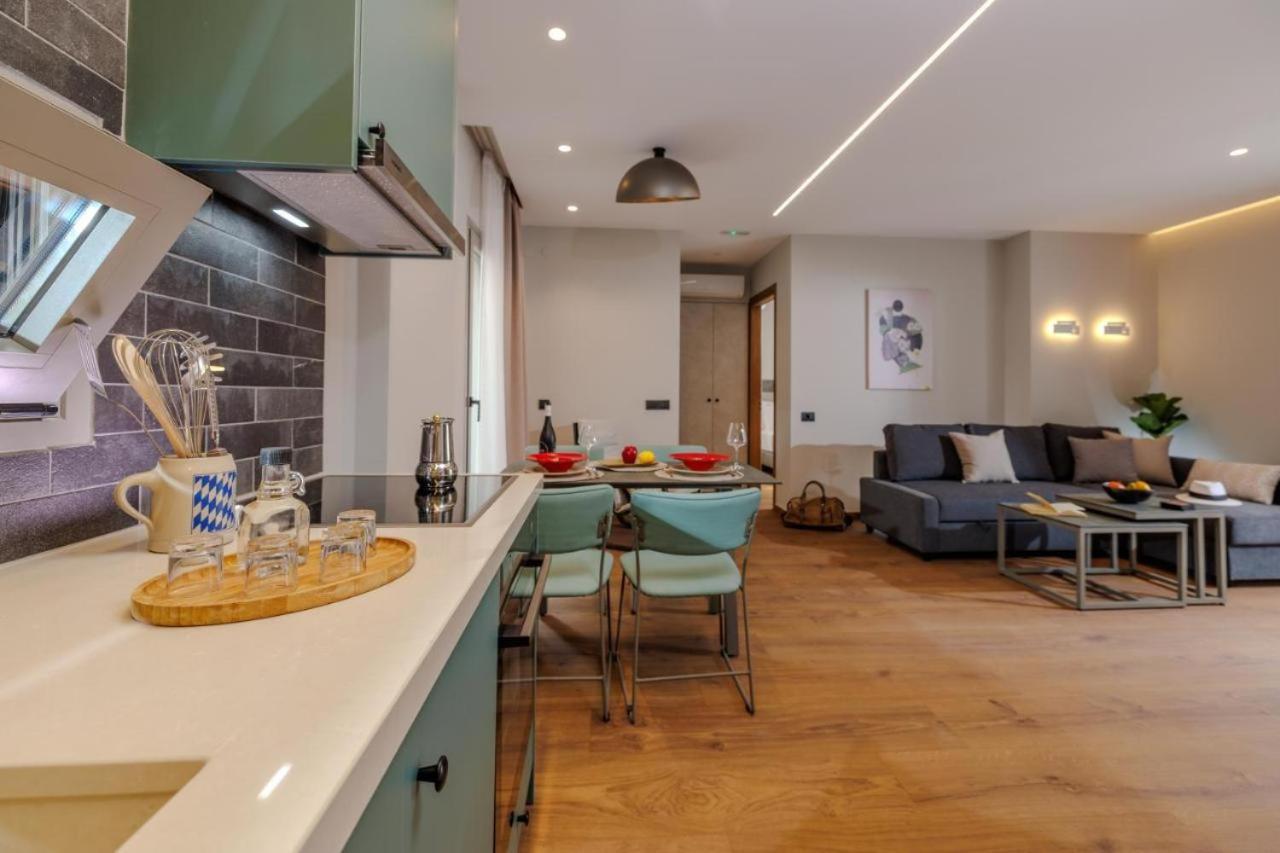 Jolly Suites Iraklion Buitenkant foto